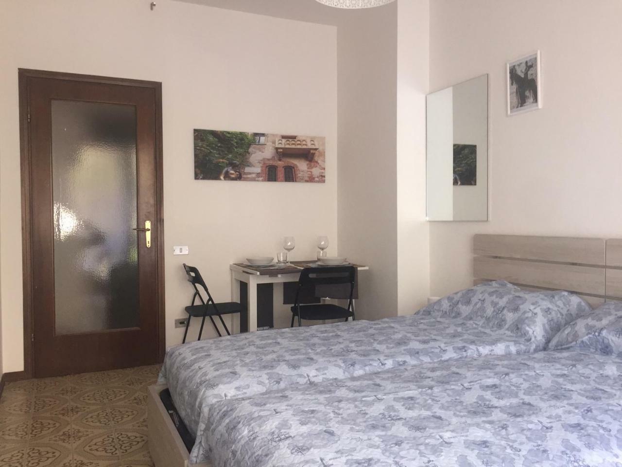 Room Verona Holidays מראה חיצוני תמונה
